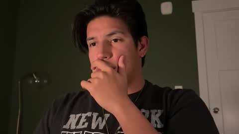 Snapshot of carlosjosecb1 chatting on 11.10.25 carlos online show from 11.10.25