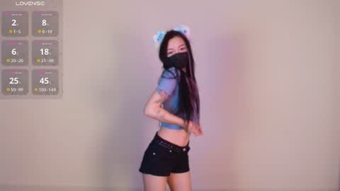 Snapshot of carlune chatting on 07.15.26 Carlune online show from 07.15.26