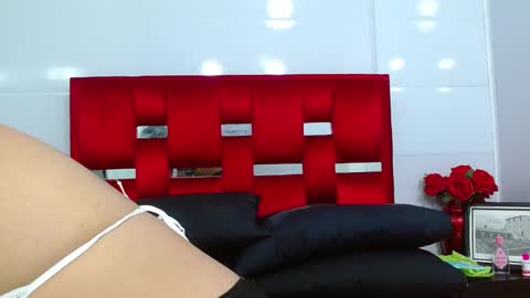 carly_milk online show from 01.29.25