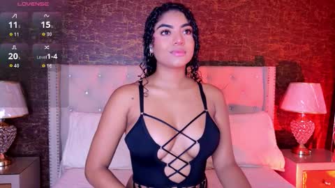 Carly Monroe  online show from 12.02.25