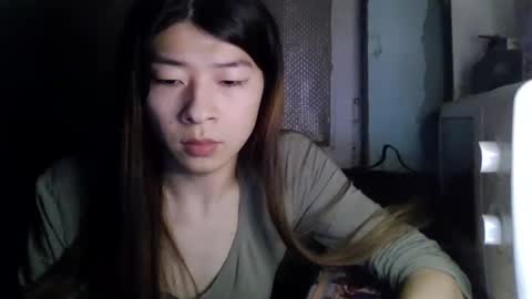 CarlyJoy online show from 03.01.25