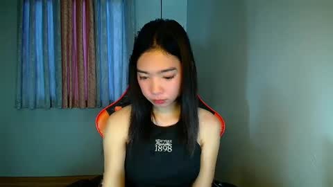 Snapshot of carmelasexmachinex chatting on 02.01.25 carmela online show from 02.01.25