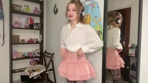 Elina online show from 05.30.26