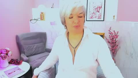 Carmen online show from 04.07.26