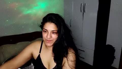 Snapshot of carmincarmenere chatting on 01.13.26 CarminCe online show from 01.13.26