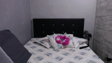 Snapshot of caro_milf_ chatting on 04.08.26 Caro milf online show from 04.08.26
