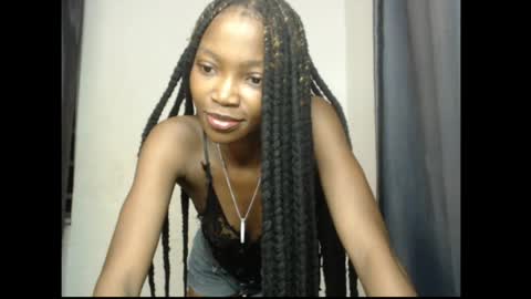 caroline online show from 04.08.26