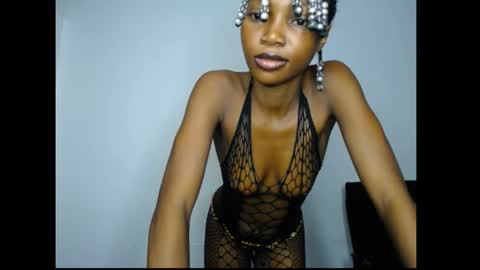 caroline online show from 05.16.26