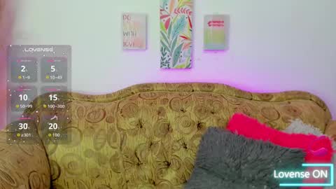 carohot_cg online show from 10.18.25