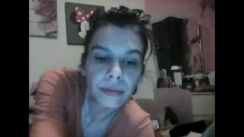 Snapshot of caroisback chatting on 09.20.25 caroisback online show from 09.20.25