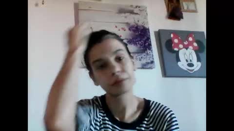 Snapshot of caroisback chatting on 09.28.25 caroisback online show from 09.28.25