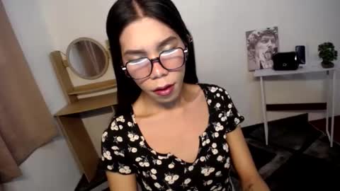 Carolina online show from 12.08.24