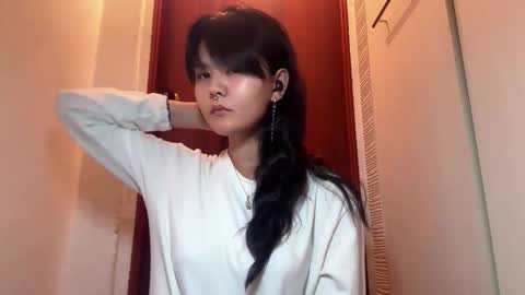 Snapshot of carolfreer chatting on 11.08.25 Kim online show from 11.08.25