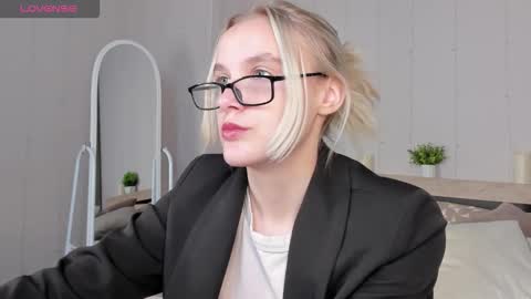 Carol online show from 09.23.25