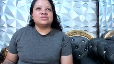 Angie Carolina online show from 03.02.26