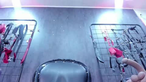 carolina online show from 11.04.25