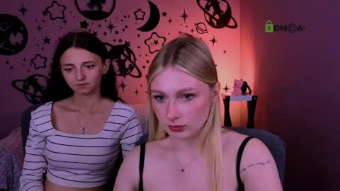 Snapshot of caroline_honeyy chatting on 05.31.26 Caroline online show from 05.31.26