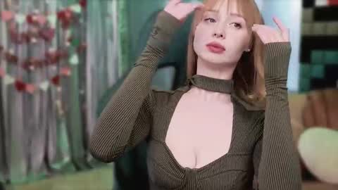 Snapshot of carolinedjoi chatting on 02.07.26 Caroline online show from 02.07.26