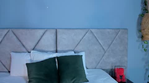 Caroline online show from 03.15.26