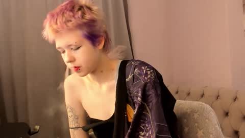 CarolineRichter online show from 10.18.25