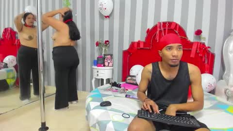 Snapshot of caroyandy chatting on 02.16.26 caroyandy online show from 02.16.26