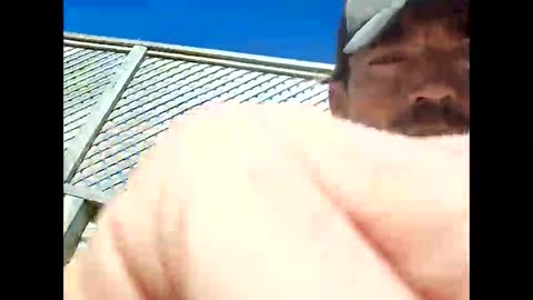 Snapshot of carpenter345111774 chatting on 09.29.25 carpenter345111774 online show from 09.29.25