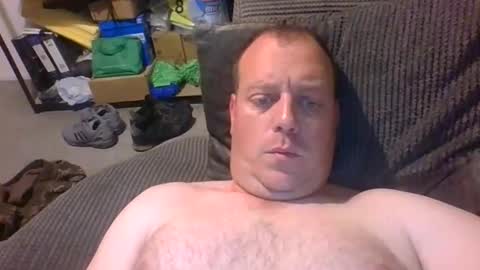 Snapshot of carpman777 chatting on 10.09.25 Hereforun online show from 10.09.25