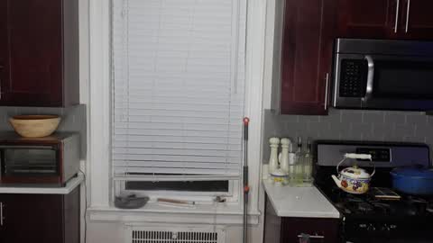 carrie madsin online show from 11.24.25