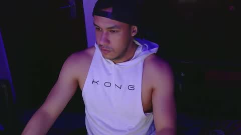 Snapshot of casas_oom chatting on 02.09.25      online show from 02.09.25