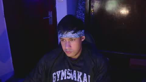 Snapshot of casas_oom chatting on 03.08.25      online show from 03.08.25