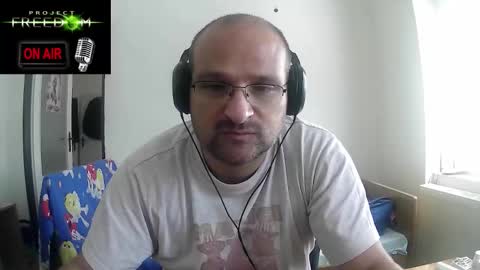 Snapshot of cascadacek chatting on 09.18.25 CASCADACEK online show from 09.18.25
