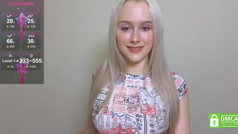 Snapshot of caseylabow chatting on 12.04.24 My name is Casey... Nice to meet you I will be happy to have funthumbs up please its important online show from 12.04.24