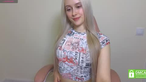 Snapshot of caseylabow chatting on 12.04.24 My name is Casey... Nice to meet you I will be happy to have funthumbs up please its important online show from 12.04.24