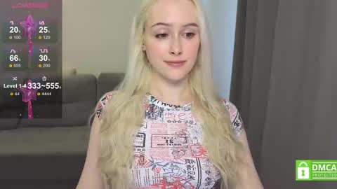 Snapshot of caseylabow chatting on 02.22.25 My name is Casey... Nice to meet you I will be happy to have funthumbs up please its important online show from 02.22.25