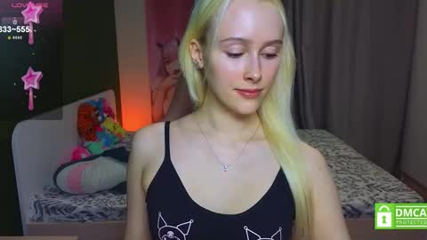 Snapshot of caseylabow chatting on 12.20.25 My name is Casey... Nice to meet you I will be happy to have funthumbs up please its important online show from 12.20.25