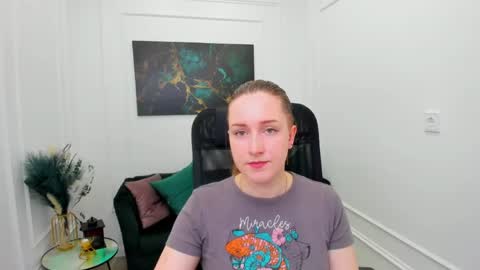 Snapshot of caseyterini chatting on 04.19.26 Casey online show from 04.19.26