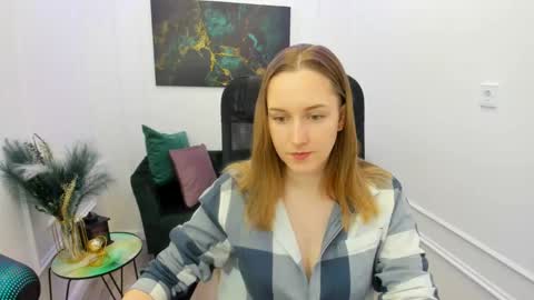 Snapshot of caseyterini chatting on 05.08.26 Casey online show from 05.08.26