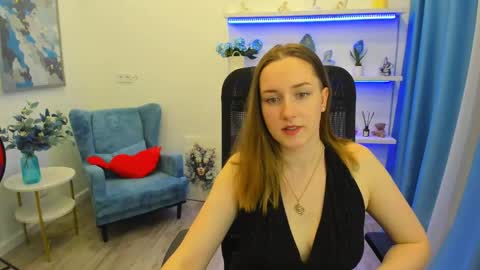Snapshot of caseyterini chatting on 05.11.26 Casey online show from 05.11.26