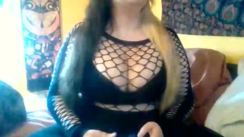 Goddess Fern online show from 10.22.25