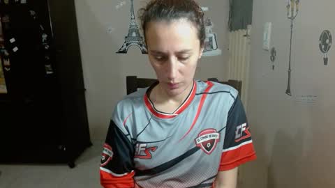   online show from 12.04.25