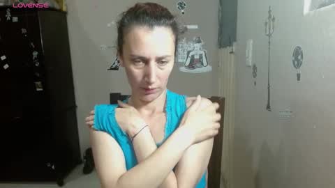   online show from 12.05.25