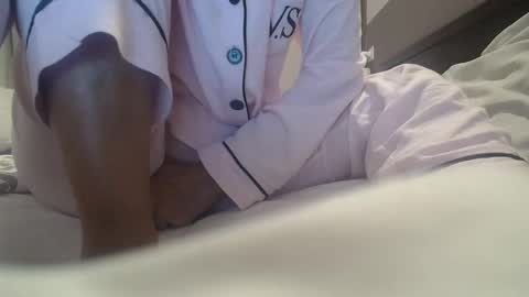 Snapshot of cassandra_joy chatting on 09.12.25 Cassandra joy online show from 09.12.25