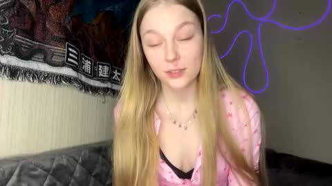 Cassandra online show from 03.06.26