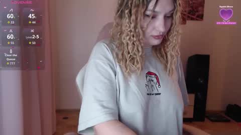 Snapshot of cassandratate chatting on 02.27.26 Casey Chris online show from 02.27.26