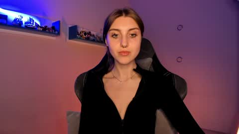 Seductress Cassia  FINDOM AND SADISM  NO NUDE online show from 02.02.25