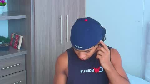 Snapshot of cassian_gold chatting on 06.04.26 CASSIAN GOLD online show from 06.04.26