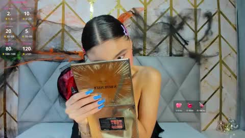 Snapshot of cassidy_14 chatting on 11.02.25 Cassidy online show from 11.02.25