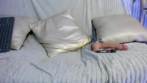 Snapshot of cassie_jones1 chatting on 02.10.26 Cassie Jones online show from 02.10.26