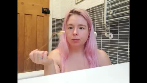 Cassie online show from 02.02.26