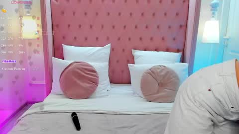 Curly online show from 04.19.26